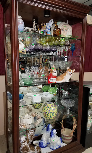 Thrift Store «Forgotten Treasures», reviews and photos, 4371 US-130, Edgewater Park, NJ 08010, USA