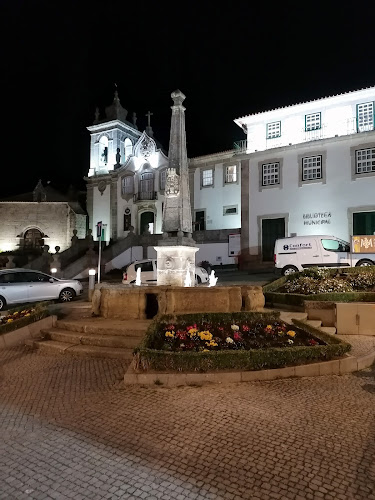 Largo da Misericórdia 1, 6270-491 Seia, Portugal