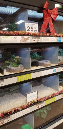 Pet Supply Store «Petco Animal Supplies», reviews and photos, 1050 W Covina Pkwy, West Covina, CA 91790, USA