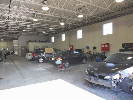 Auto Body Shop «Kar Kraft Collision Center», reviews and photos, 30382 Beck Rd, Wixom, MI 48393, USA