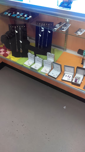 Thrift Store «Goodwill Store & Donation Center», reviews and photos, 21 Chevy Chase Rd, Seabrook, NH 03874, USA