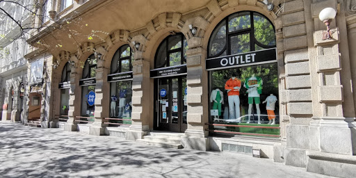 Üzletek vásárolni zsanérokat Budapest