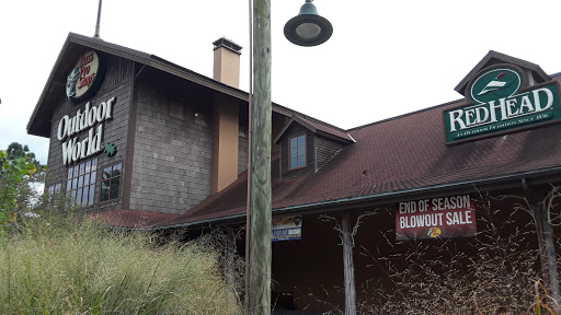 Sporting Goods Store «Bass Pro Shops», reviews and photos, 1000 Basspro Dr, Houston, TX 77047, USA