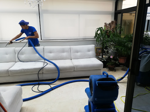 Super Clean de la Costa Lavado de muebles