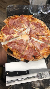 Pizza du Pizzeria La Scampia à Chaville - n°17