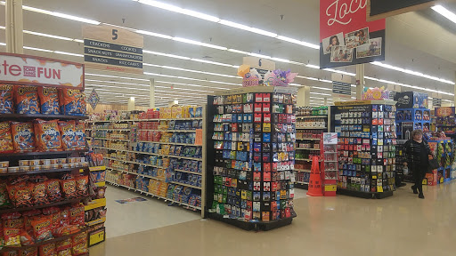 Grocery Store «Jewel-Osco», reviews and photos, 800 W North Ave, Melrose Park, IL 60160, USA