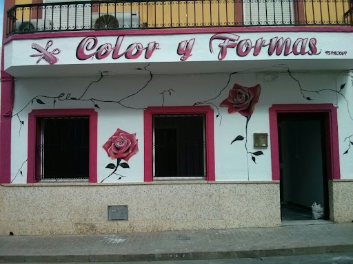 Peluquería Color y Formas en Castilleja de laCuesta, Sevilla