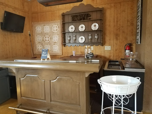 Wedding Venue «Flora Corner Farm», reviews and photos, 28385 Flora Corner Rd, Mechanicsville, MD 20659, USA