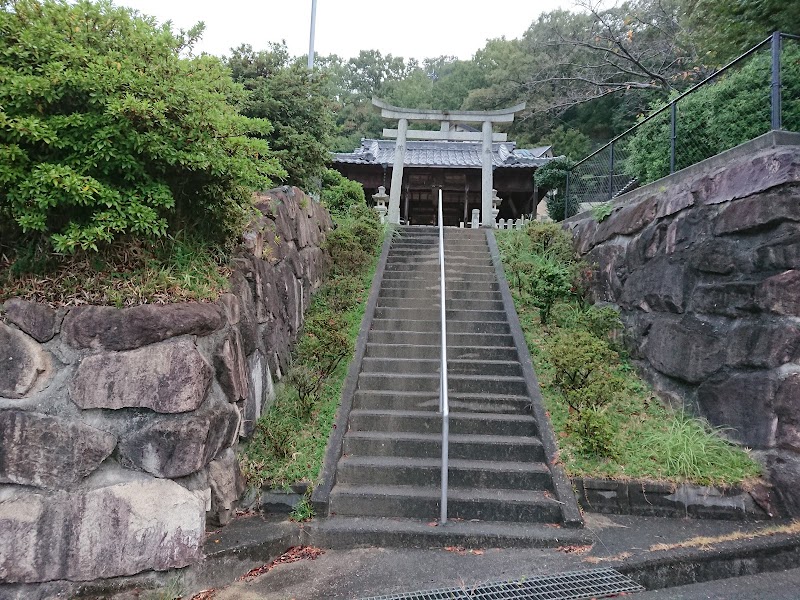 大地主神社