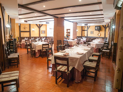 Restaurante Beatriz Av. de los Emigrantes, 90, 10252 Torrecillas de la Tiesa, Cáceres, España