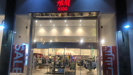 H&M