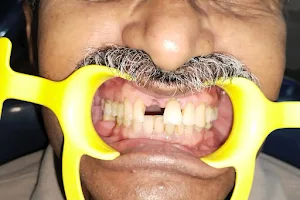 Al Ameen Dental Clinic image