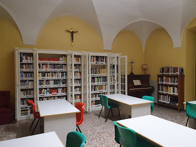 Centro Universitario Sant'Andrea Via Porta Dipinta, 39, 24129 Bergamo BG, Italia