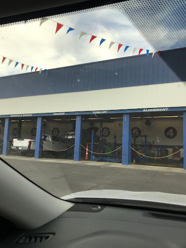 Auto Parts Store «Pep Boys Auto Parts & Service», reviews and photos, 4141 N Rancho Dr, Las Vegas, NV 89130, USA