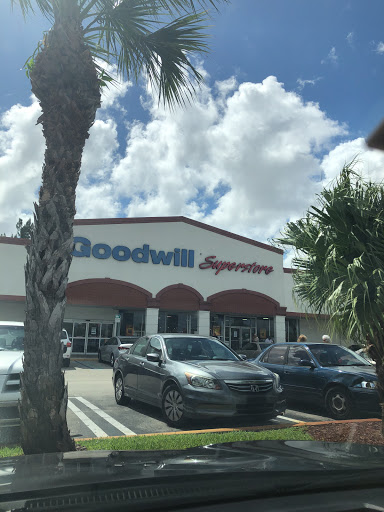 Thrift Store «Goodwill Tamiami Superstore», reviews and photos