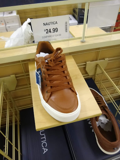 Department Store «T.J. Maxx», reviews and photos, 14 Candlewood Lake Rd, Brookfield, CT 06804, USA