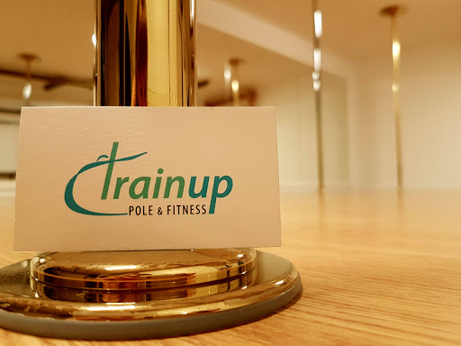 Trainup pole & fitness en Huércal de Almería, Almería