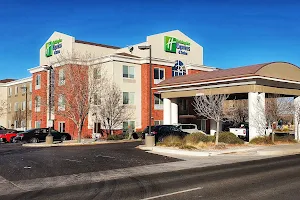 Holiday Inn Express & Suites Albuquerque Airport, an IHG Hotel image