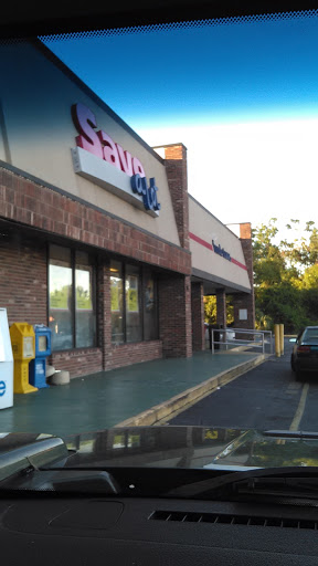 Grocery Store «Save-A-Lot», reviews and photos, 808 Madison Hwy, Valdosta, GA 31601, USA