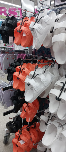 Variety Store «Five Below», reviews and photos, 30 Countryside Plaza, Countryside, IL 60525, USA