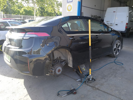 Taller Mecànic - Bosch Car Service Quatre Rodes S.C.P. en Pallejà, Barcelona