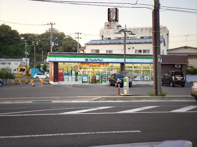 ファミリーマート 北浜四丁目店