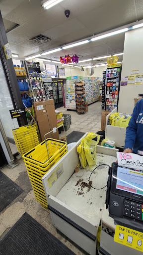 Discount Store «Dollar General», reviews and photos, 700 Penn Ave, Pittsburgh, PA 15221, USA