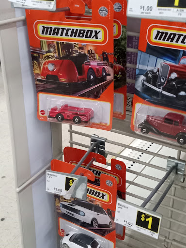 Shopping Mall «Village Square Shopping Center», reviews and photos, 2800 Recker Hwy, Winter Haven, FL 33880, USA