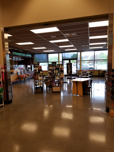 Cafe «Starbucks», reviews and photos, 2500 N Main Ave, Tillamook, OR 97141, USA