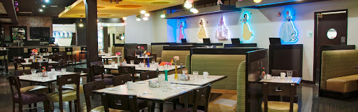 Holiday Inn & Suites Anaheim (1 BlkDisneyland), an IHG Hotel image