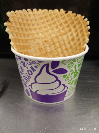 Frozen Yogurt Shop «Yogurt Mountain», reviews and photos, 1801 W Tennessee St #2, Tallahassee, FL 32304, USA