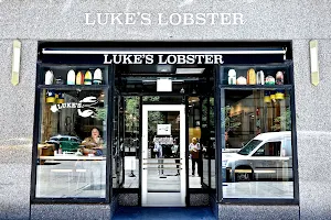 Luke's Lobster City Hall image