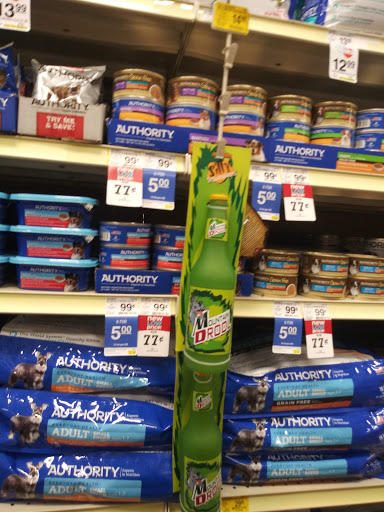 Pet Supply Store «PetSmart», reviews and photos, 271 University Ave, Westwood, MA 02090, USA