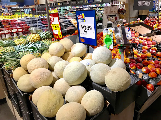 Grocery Store «Stop & Shop», reviews and photos, 105 Alewife Brook Pkwy, Somerville, MA 02144, USA