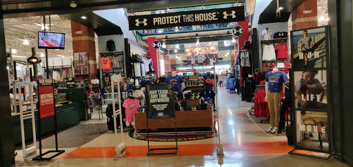 Shopping Mall «East Towne Mall», reviews and photos, 89 E Towne Mall, Madison, WI 53704, USA