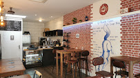 Atmosphère du Café Le Loup Bleu Coffee à Maisons-Alfort - n°3