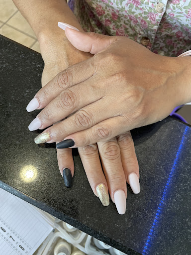 Nail Salon «Spring Essence Nail Spa», reviews and photos, 5 Fort Evans Rd NE, Leesburg, VA 20176, USA