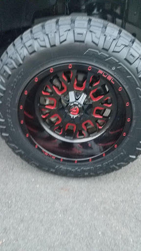 Car Dealer «Dealers Trade Outlet», reviews and photos, 16327 Lee Hwy, Gainesville, VA 20155, USA