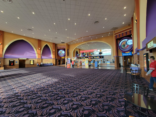 Movie Theater «Regal Cinemas El Dorado Hills 14 & IMAX», reviews and photos, 2101 Vine St, El Dorado Hills, CA 95762, USA