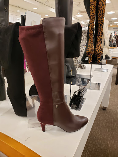 Stores to buy women's tall boots San Antonio