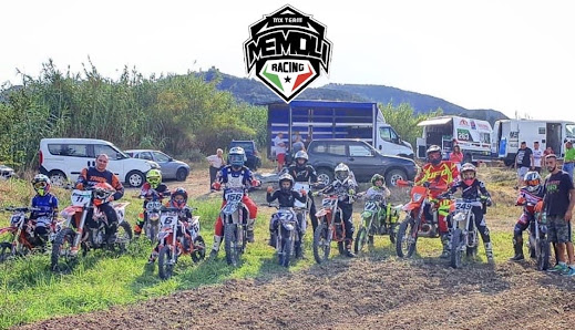 Scuola di motocross Salerno Academy 263 Via Area Serre, 20, 84090 Giffoni Sei Casali SA, Italia