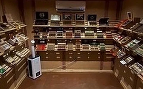 The Oak Room Cigar Company and Lounge image