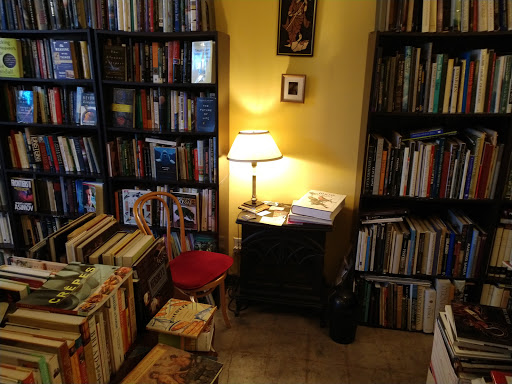 Used Book Store «Century Books», reviews and photos, 1039 E Green St, Pasadena, CA 91106, USA