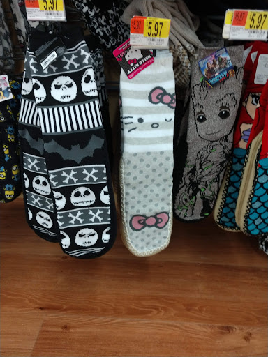 Department Store «Walmart Supercenter», reviews and photos, 4115 E Lincoln Way, Sterling, IL 61081, USA