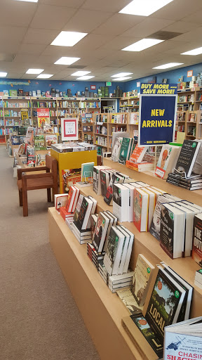 Book Store «Book Warehouse of Troutdale», reviews and photos, 450 NW 257th Way #346, Troutdale, OR 97060, USA