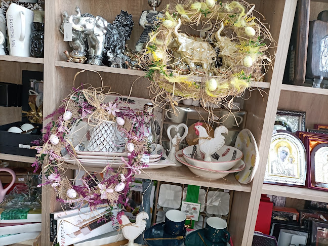 ЦВЕТЯ И СУВЕНИРИ - Поморие