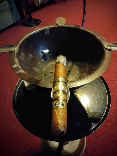 Cigar Shop «Dirty Dog Cigar Shoppe», reviews and photos, 4601 Walnut St, McKeesport, PA 15132, USA