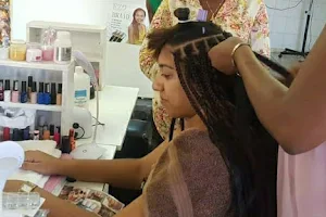 Rich-Samini Hair Salon image