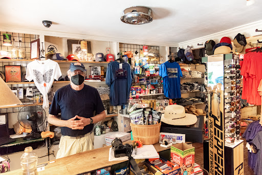 Bicycle Store «Harpers Ferry Outfitters & Bike Shop», reviews and photos, 129 Potomac St, Harpers Ferry, WV 25425, USA