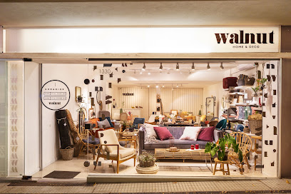 Walnut - Home & Deco